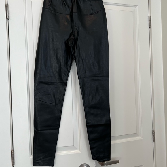 Wilfred Free Daria Leather Leggings - Picture 1 of 3